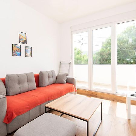 Al Mare Apartments Котор Екстер'єр фото
