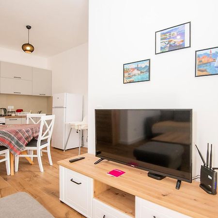 Al Mare Apartments Котор Екстер'єр фото